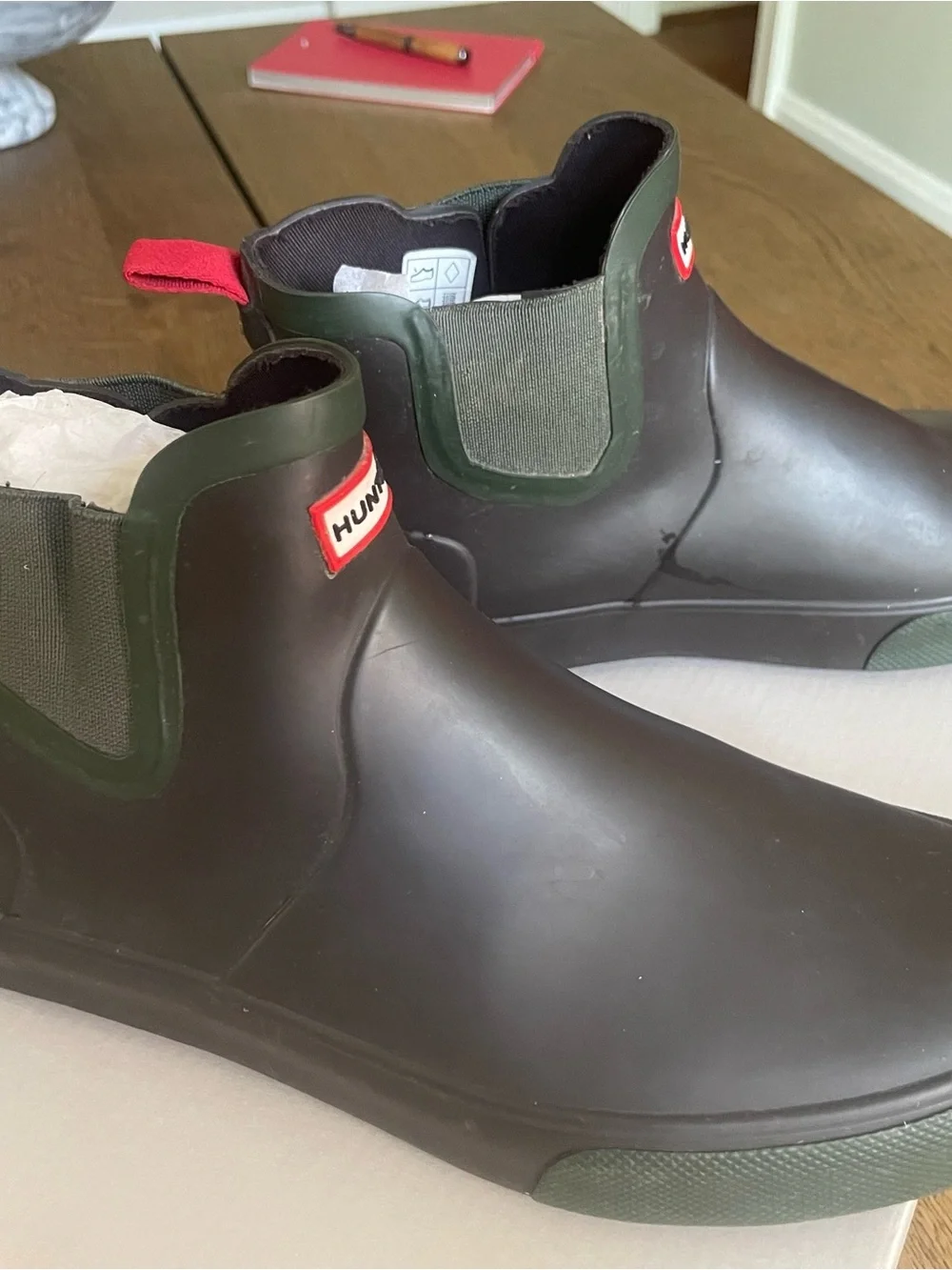 Hunter Men’s Chelsea Rain Boots